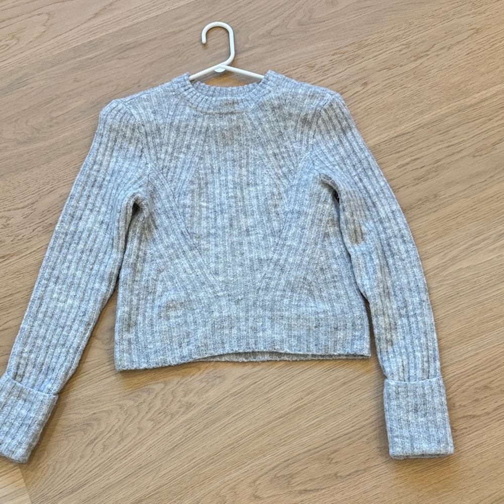 H&M Heather Gray Ribbed Sweater - Picture 7 of 7